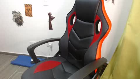 Snapshot of alex_parker07 chatting on 12.11.24 Alex Parker online show from 12.11.24