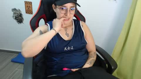 Snapshot of alex_parker07 chatting on 12.12.24 Alex Parker online show from 12.12.24