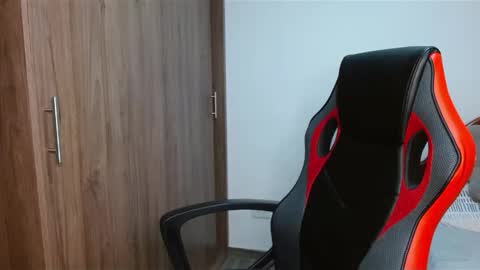 Snapshot of alex_parker07 chatting on 01.16.25 Alex Parker online show from 01.16.25