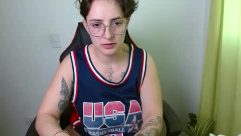 Snapshot of alex_parker07 chatting on 03.12.25 Alex Parker online show from 03.12.25