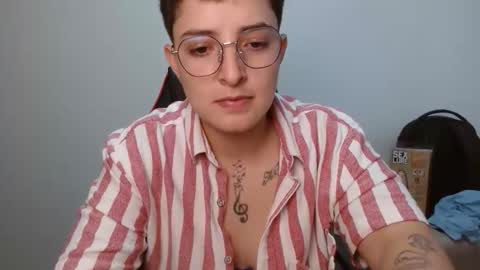 Snapshot of alex_parker07 chatting on 10.30.25 Alex Parker online show from 10.30.25