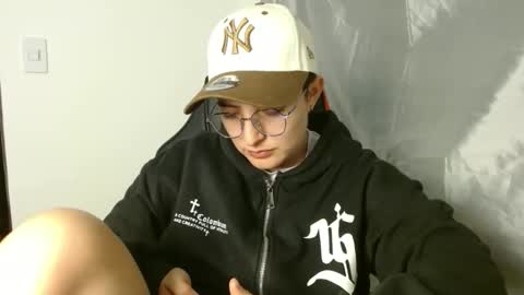 Snapshot of alex_parker07 chatting on 12.17.25 Alex Parker online show from 12.17.25