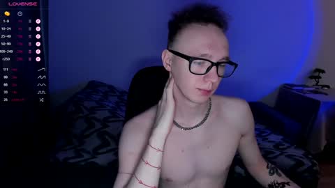 Snapshot of alex_silent chatting on 12.24.24 alex_silent online show from 12.24.24