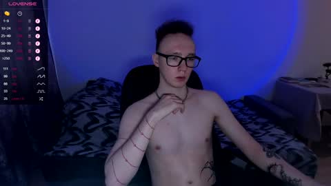 Snapshot of alex_silent chatting on 12.30.24 alex_silent online show from 12.30.24