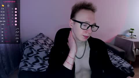 Snapshot of alex_silent chatting on 02.03.25 alex_silent online show from 02.03.25