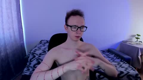 Snapshot of alex_silent chatting on 02.21.25 alex_silent online show from 02.21.25