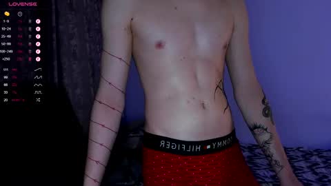 Snapshot of alex_silent chatting on 03.05.25 alex_silent online show from 03.05.25