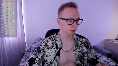 Snapshot of alex_silent chatting on 03.11.25 alex_silent online show from 03.11.25