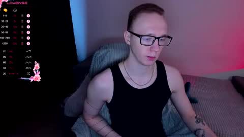 Snapshot of alex_silent chatting on 10.30.25 alex_silent online show from 10.30.25