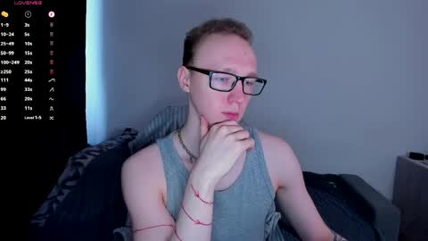 Snapshot of alex_silent chatting on 04.23.26 alex_silent online show from 04.23.26