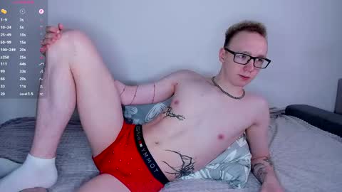 Snapshot of alex_silent chatting on 05.21.26 alex_silent online show from 05.21.26