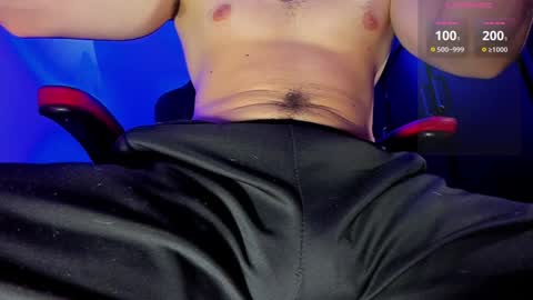 Snapshot of alex_smith0 chatting on 01.31.25 online show from 01.31.25