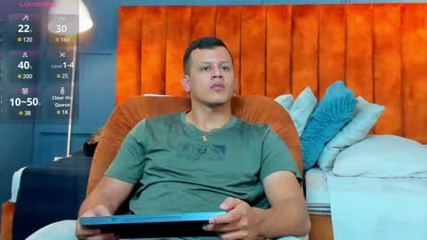 Snapshot of alex_tower chatting on 12.21.24 Alex Towers online show from 12.21.24