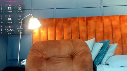 Snapshot of alex_tower chatting on 12.28.24 Alex Towers online show from 12.28.24