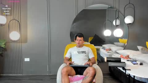 Snapshot of alex_tower chatting on 01.09.25 Alex Towers online show from 01.09.25