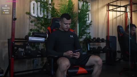 Snapshot of alex_tower chatting on 02.01.25 Alex Towers online show from 02.01.25