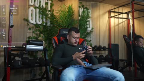 Snapshot of alex_tower chatting on 02.01.25 Alex Towers online show from 02.01.25