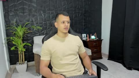Alex Towers online show from 05.04.26