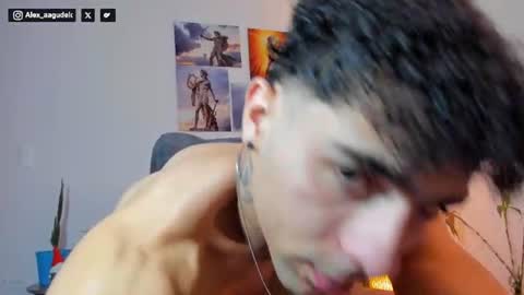 Snapshot of alex_zt7 chatting on 07.06.26 x online show from 07.06.26
