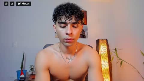 Snapshot of alex_zt7 chatting on 07.18.26 x online show from 07.18.26