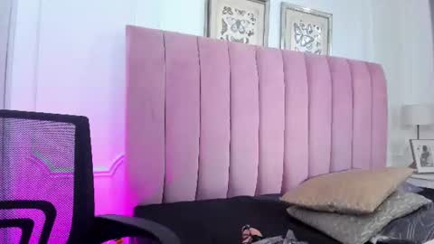 Snapshot of alexa_fox669 chatting on 06.19.26 Alexa online show from 06.19.26
