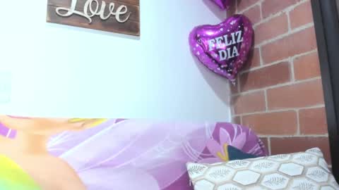Snapshot of alexa_latina chatting on 01.17.25 alexa latina online show from 01.17.25