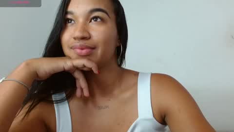 Snapshot of alexa_priincess chatting on 05.19.26 online show from 05.19.26