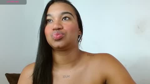 Snapshot of alexa_priincess chatting on 07.19.26 online show from 07.19.26