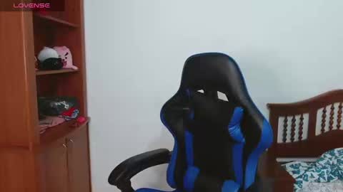 Alexandra 3 online show from 09.18.25