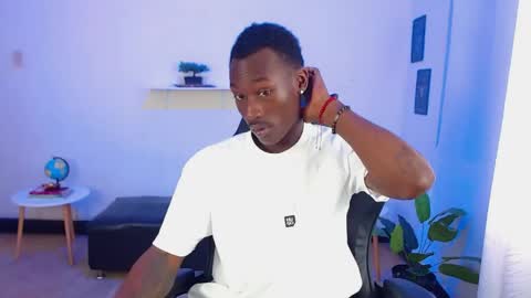 Alexandro online show from 04.30.26