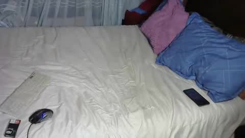 Alexa  y tom online show from 12.07.24