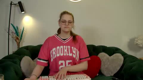 AlexaAvery online show from 05.16.26