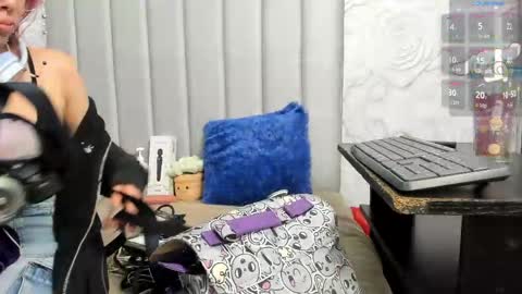 Snapshot of alexafoxy18 chatting on 05.31.26 ALEXA online show from 05.31.26