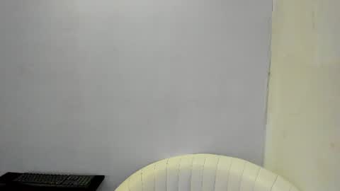 Snapshot of alexafoxy18 chatting on 06.14.26 ALEXA online show from 06.14.26