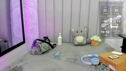 Snapshot of alexafoxy18 chatting on 06.18.26 ALEXA online show from 06.18.26