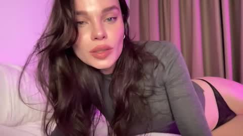 Snapshot of alexalex2095 chatting on 03.06.26 Ember Valentine online show from 03.06.26