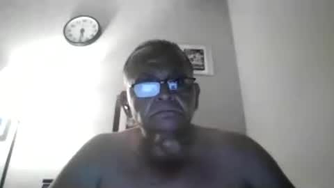 Snapshot of alexanderv28 chatting on 08.05.26 alexanderv28 online show from 08.05.26