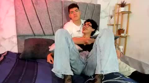 Snapshot of alexandluke1 chatting on 07.28.26 chicos hot online show from 07.28.26