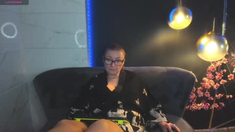 Snapshot of alexandra_kind chatting on 12.06.24 Alexandra online show from 12.06.24