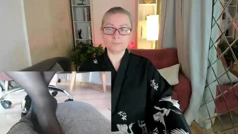 Alexandra online show from 05.05.26