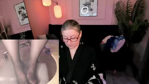 Alexandra online show from 05.06.26