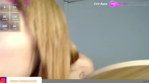 Snapshot of alexandra_lorens chatting on 11.28.25 geo online show from 11.28.25