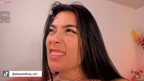 Alexandra Rodriguez online show from 02.04.25