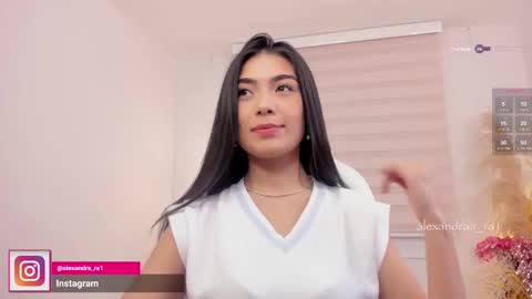 Alexandra Rodriguez online show from 11.12.25