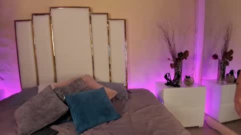 Snapshot of alexandraa_gomez chatting on 10.10.25 alexandraa_gomez online show from 10.10.25