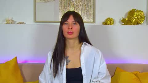 AlexandraBloom online show from 02.06.26