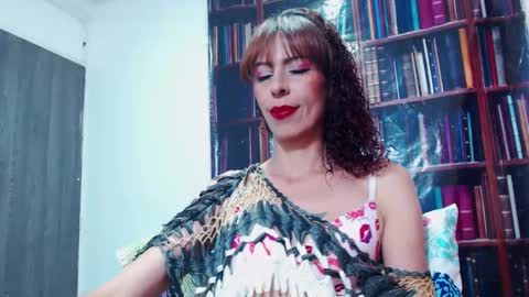 Snapshot of alexandrahornysexi chatting on 12.23.24 alexandra online show from 12.23.24