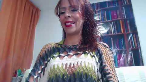 Snapshot of alexandrahornysexi chatting on 02.08.25 alexandra online show from 02.08.25