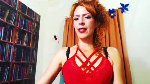 Snapshot of alexandrahornysexi chatting on 09.14.25 alexandra online show from 09.14.25