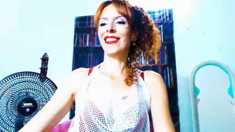 Snapshot of alexandrahornysexi chatting on 10.07.25 alexandra online show from 10.07.25
